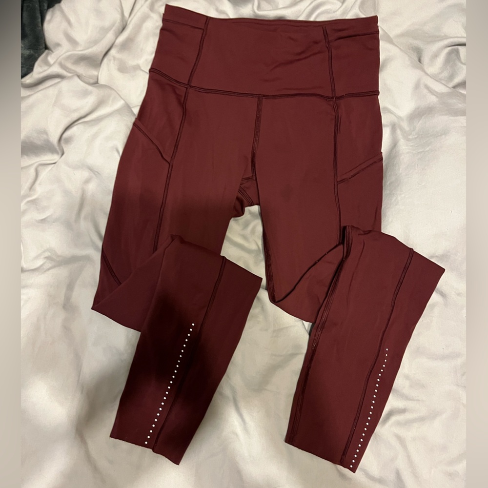 Lulu Lemon US4 Fast and Free 7/8 crop Maroon Leggings